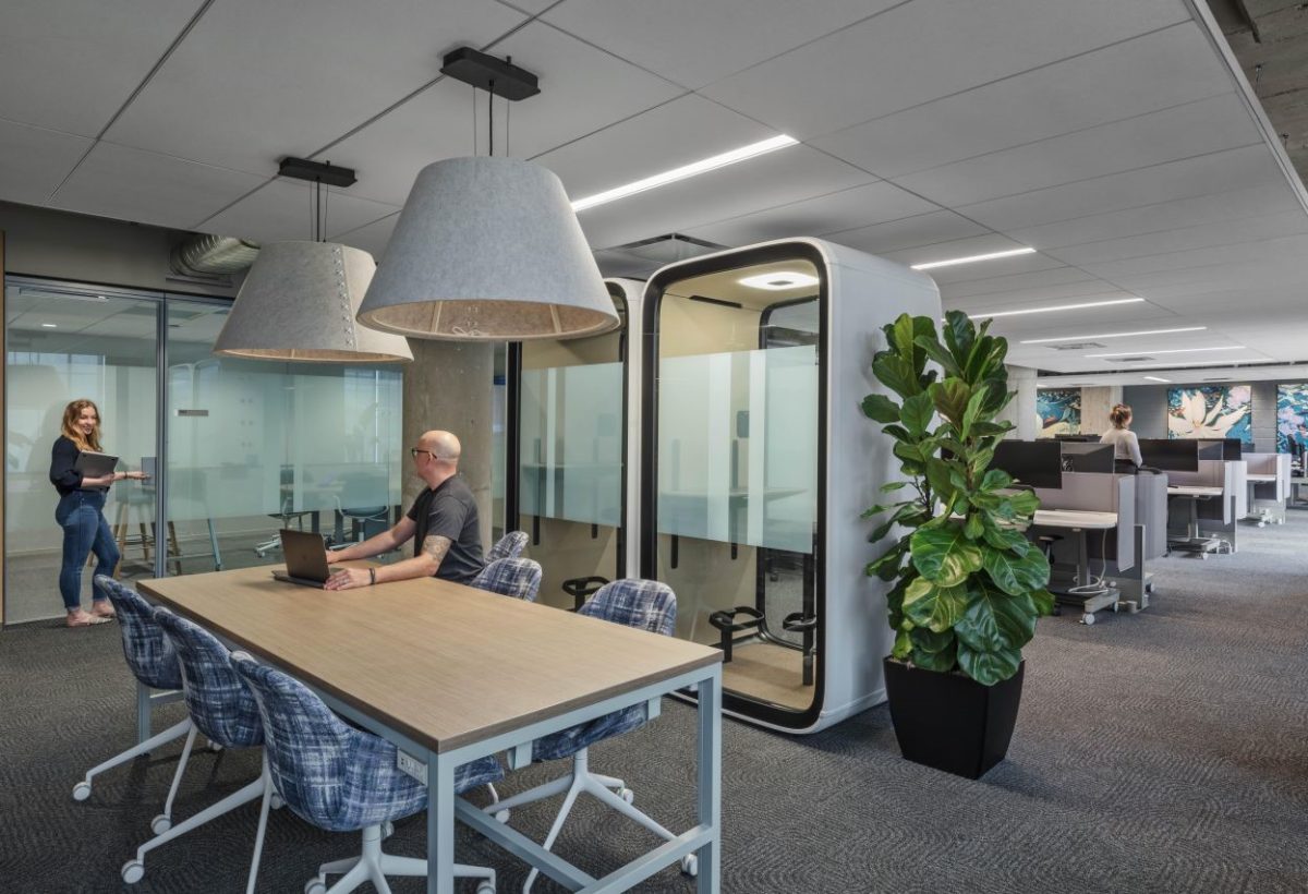 Large Financial Services Company Interior